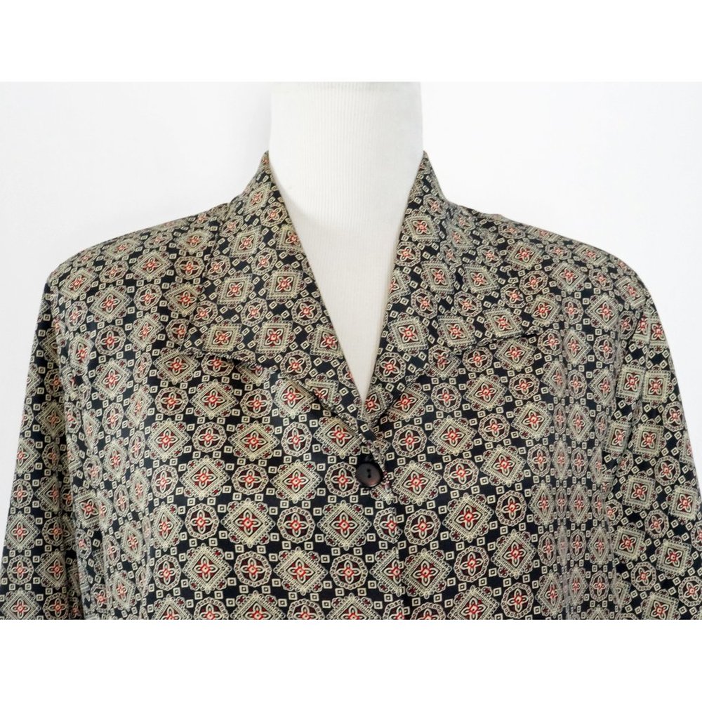 Geometric Blouse - Picture 3 of 5